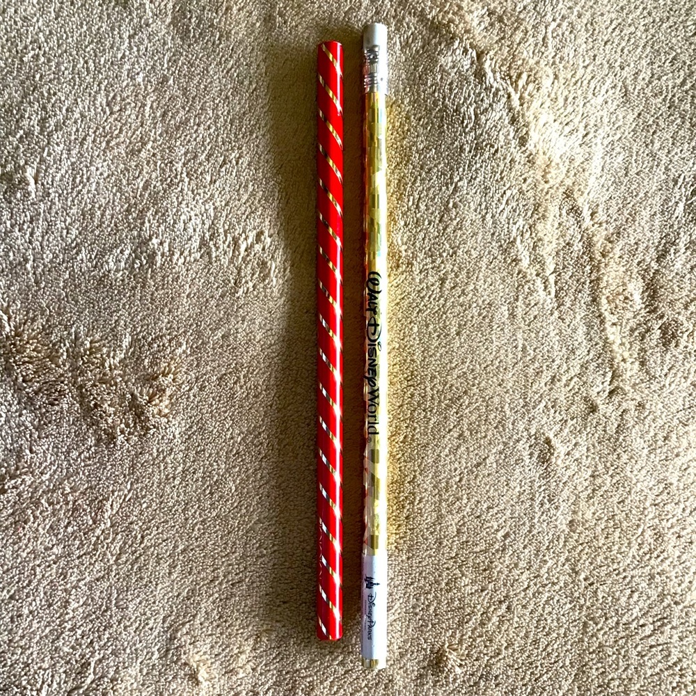 1 Walt Disney World Parks Eraser Gold 1 Red ADI Christmas Sparkle Stripe Pencils